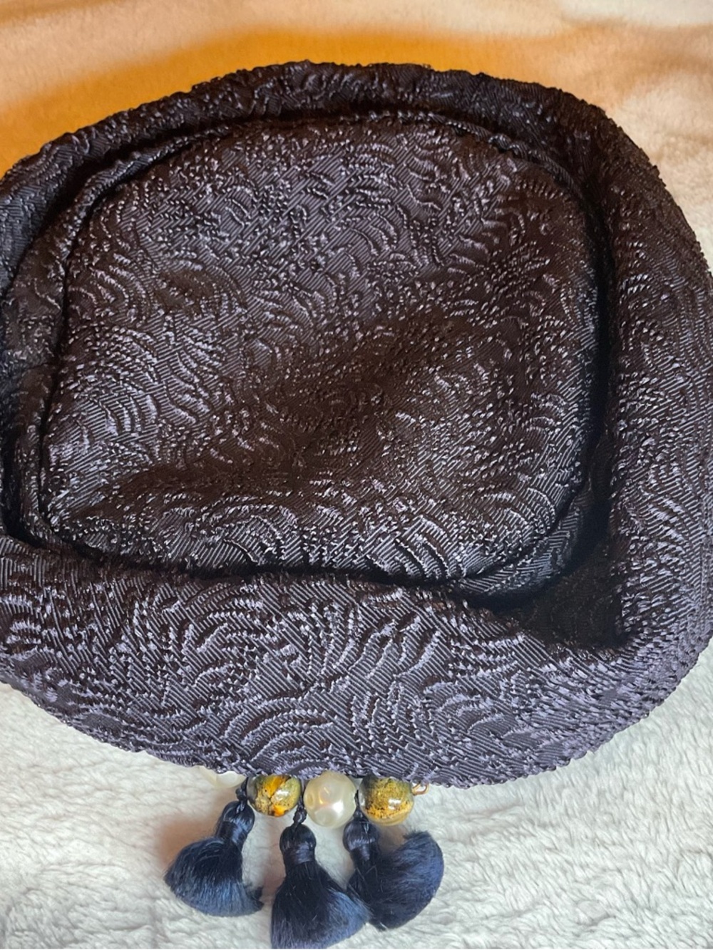 Vintage Jan Leslie Custom Design 60s Turban Hat Cloqué Tassels Art Glass Beads - Picture 2 of 4